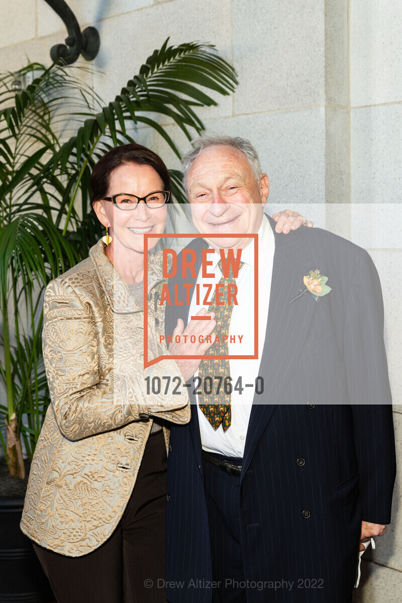 Elisa Stancil, Stephen Suzman, Julia Morgan Awards 2022, War Memorial, The Green Room. 401 Van Ness Avenue, June 7th, 2022, Photo #1072-20764-0 Elisa Stancil, Stephen Suzman, Photo #1072-20764-0