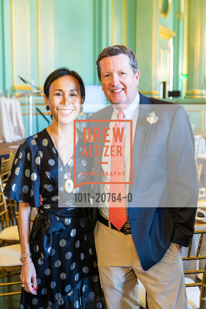 Dina Dwyer, Richard Dwyer, Michelle Goodman, Julia Morgan Awards 2022, War Memorial, The Green Room. 401 Van Ness Avenue, June 7th, 2022, Photo #1011-20764-0 Dina Dwyer, Richard Dwyer, Michelle Goodman, Photo #1011-20764-0