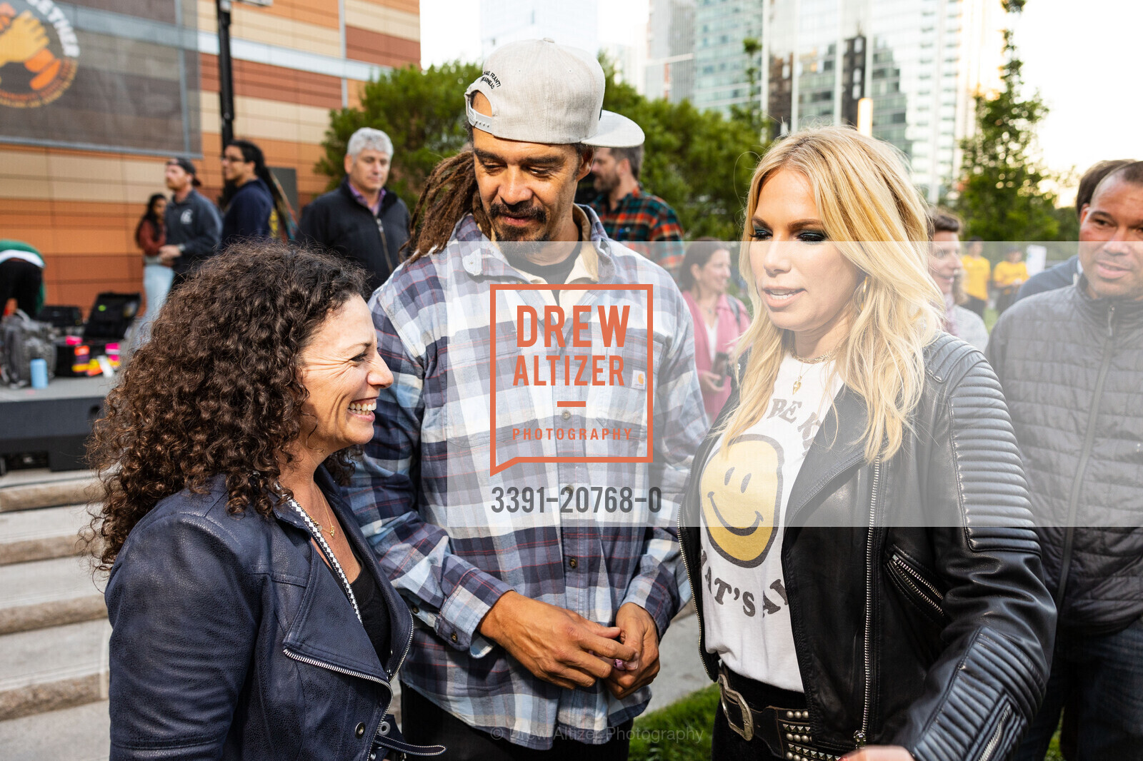 Jen Herman, Michael Franti, Pili Montilla, buildOn Better Together Concert, 425 Mission S. 425 Mission S, Photo #3391-20768-0 Jen Herman, Michael Franti, Pili Montilla, Photo #3391-20768-0