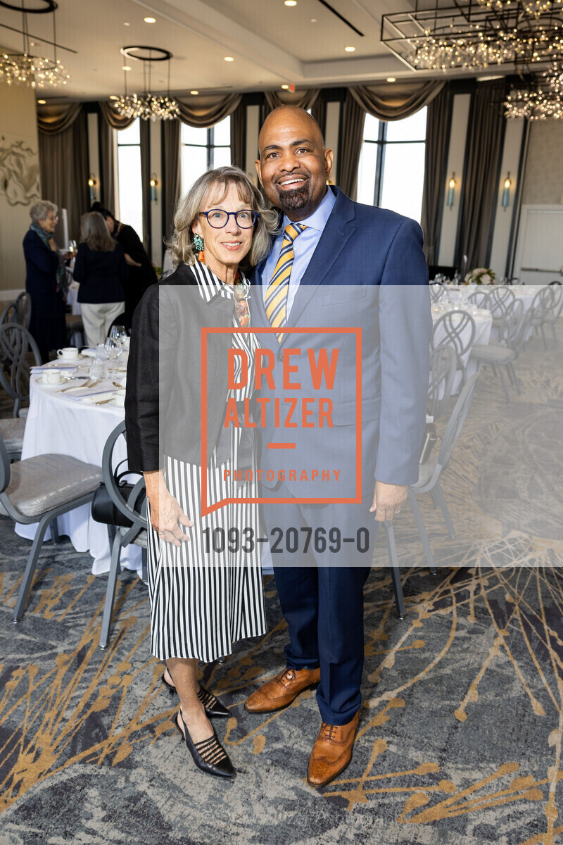 Diana Kissil, Warren Pulley, SF Opera Guild Annual Luncheon, 335 Powell St. 335 Powell St, Photo #1093-20769-0 Diana Kissil, Warren Pulley, Photo #1093-20769-0