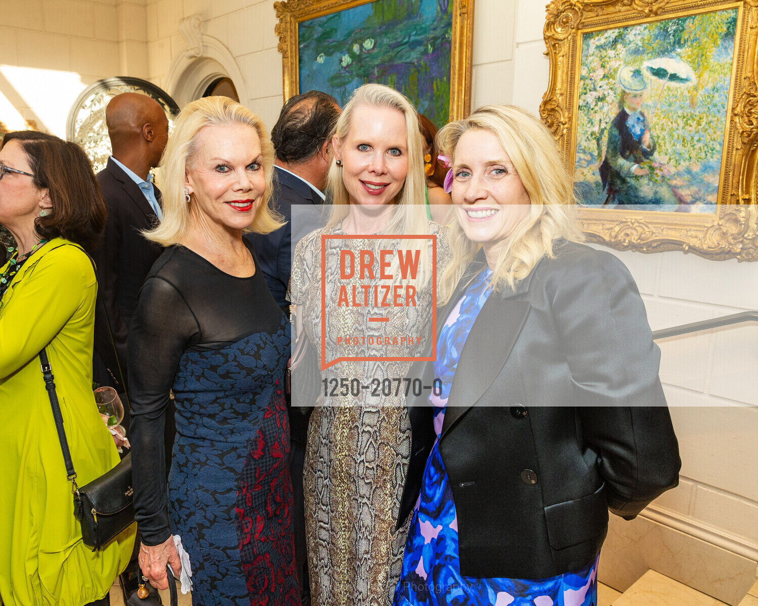 Sandra Farris, Shannon Cronan, Jennifer Walske, SF Opera Ball Benefactor Party, 2590 Jackson St. 2590 Jackson St, Photo #1250-20770-0 Sandra Farris, Shannon Cronan, Jennifer Walske, Photo #1250-20770-0