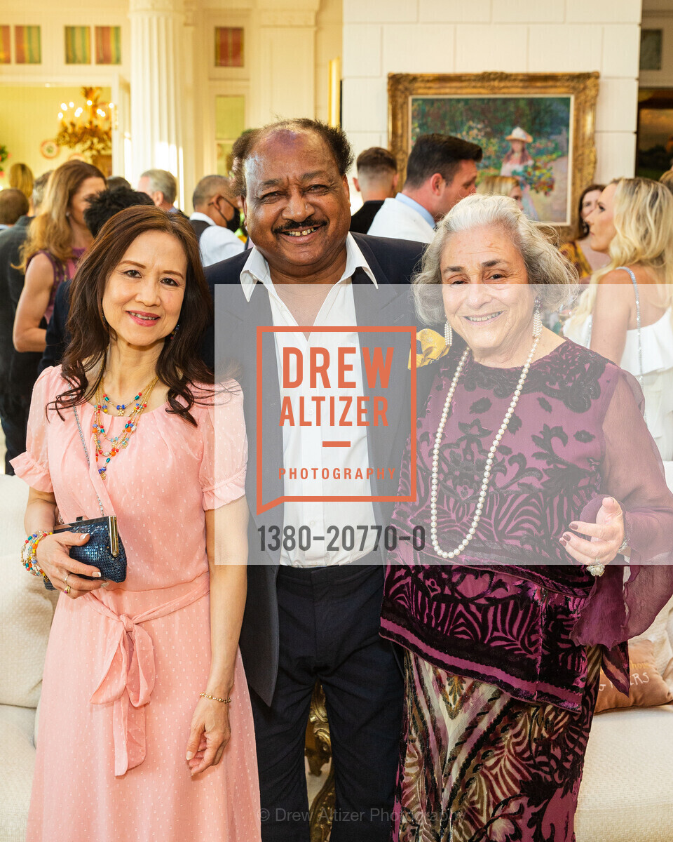 Nina Belle, Charles Belle, Louise Sampson, SF Opera Ball Benefactor Party, 2590 Jackson St. 2590 Jackson St, Photo #1380-20770-0 Nina Belle, Charles Belle, Louise Sampson, Photo #1380-20770-0
