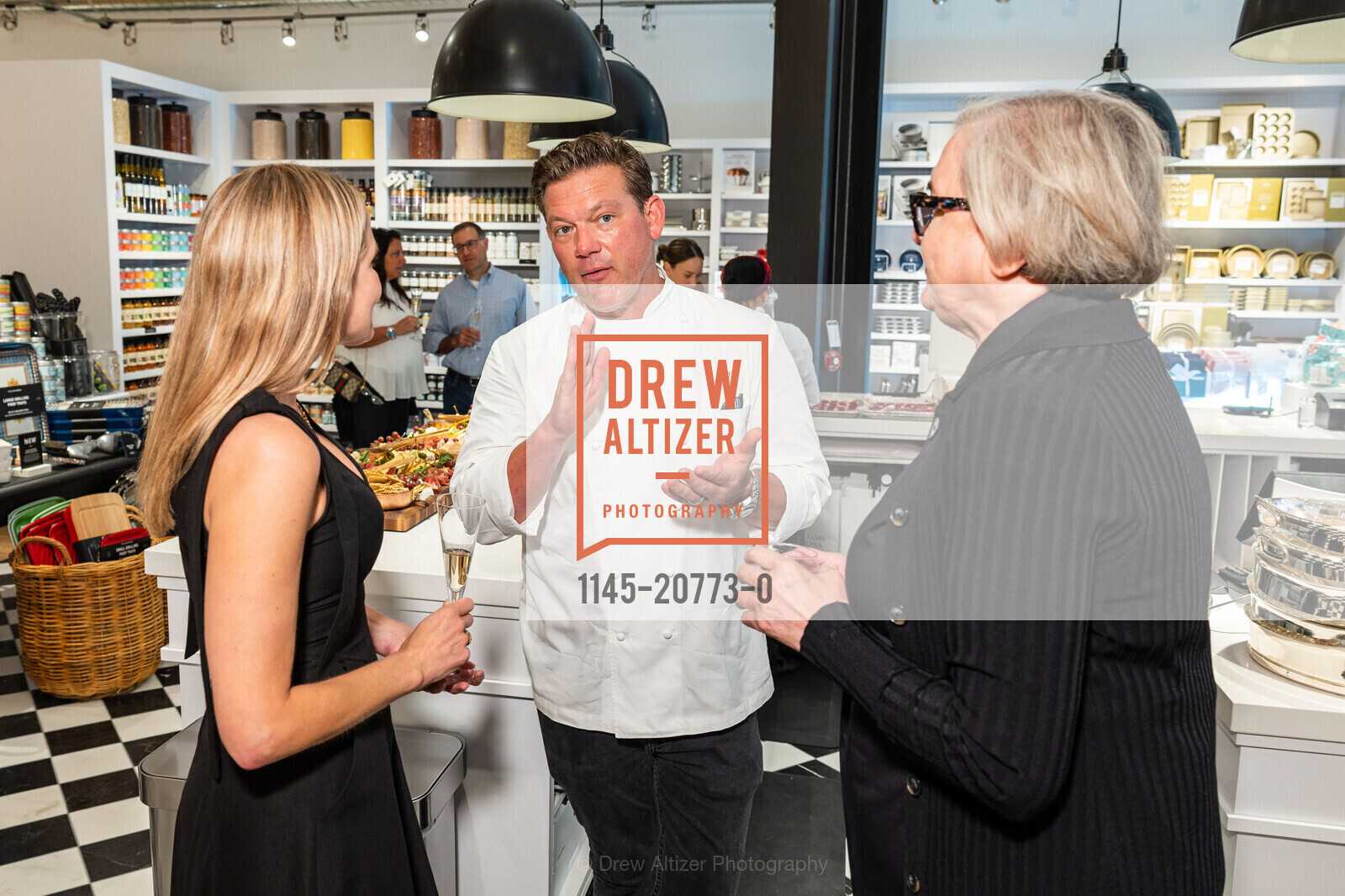 Kathleen Korb, Tyler Florence, Jean Armstrong, Williams Sonoma Corte Madera Store Opening VIP Party, Williams Sonoma. 712 Redwood Hwy Ste A029, Photo #1145-20773-0 Kathleen Korb, Tyler Florence, Jean Armstrong, Photo #1145-20773-0
