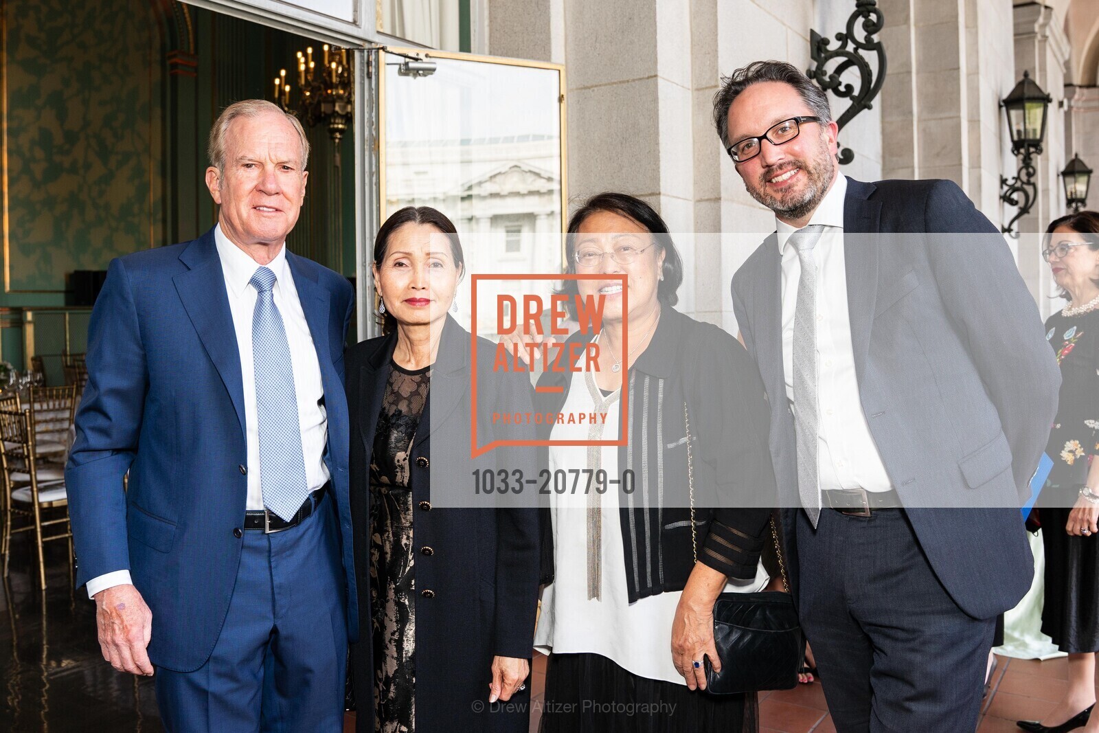 Jerry Dodson, Thao Dodson, Maria Kahng, Matthew Shilvock, Photo #1033-20779-0