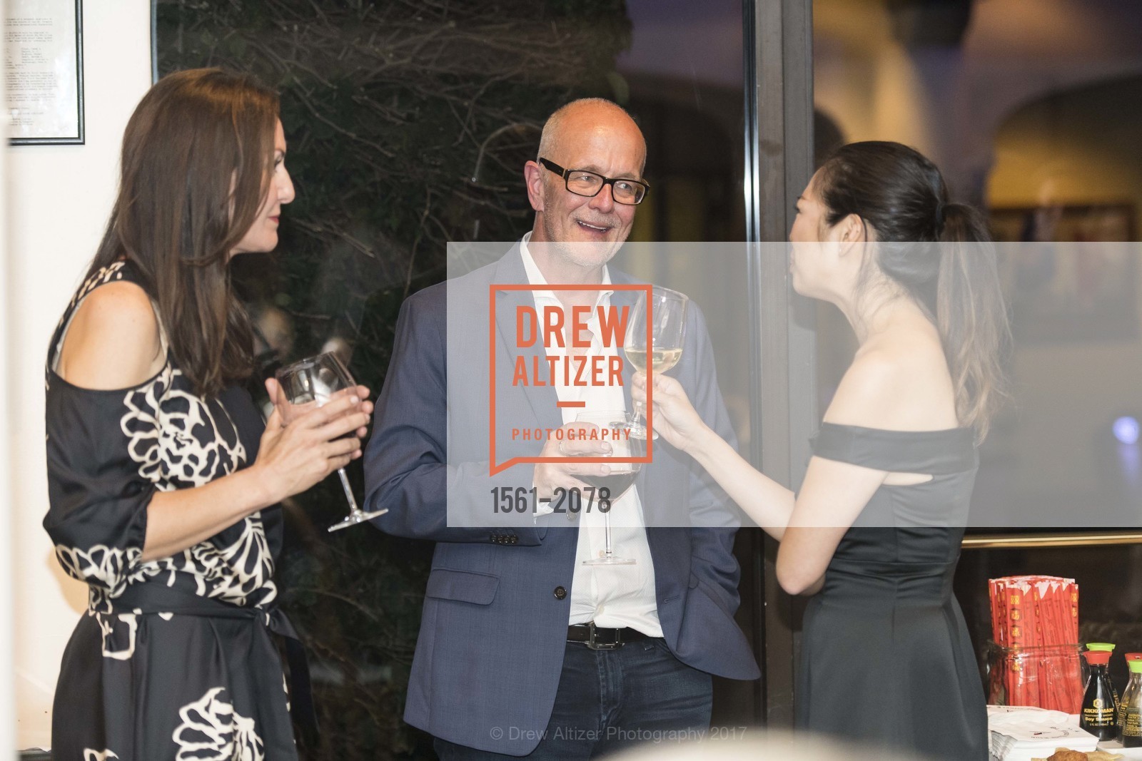 Becky Christian, Peter Solvic, Betty Yu, An Evening with WildAid CEO Peter Knights, St. Francis Yacht Club. 99 Yacht Road SF, April 27th, 2017, Photo #1561-2078 Becky Christian, Peter Solvic, Betty Yu, Photo #1561-2078