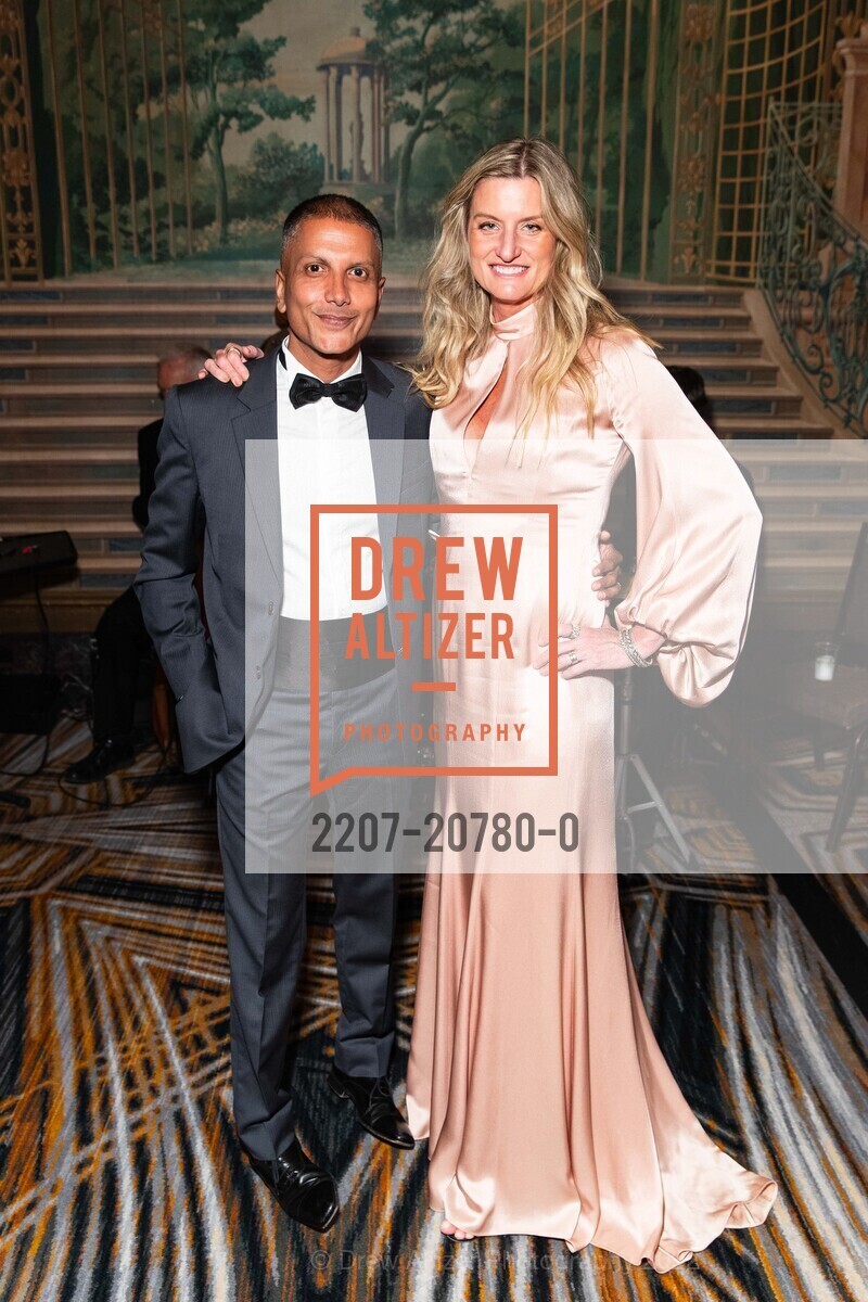 Mitul Modi, Laura Alber, 2022 Debutante Ball, Westin St Francis, June 18th, 2022, Photo #2207-20780-0 Mitul Modi, Laura Alber, Photo #2207-20780-0