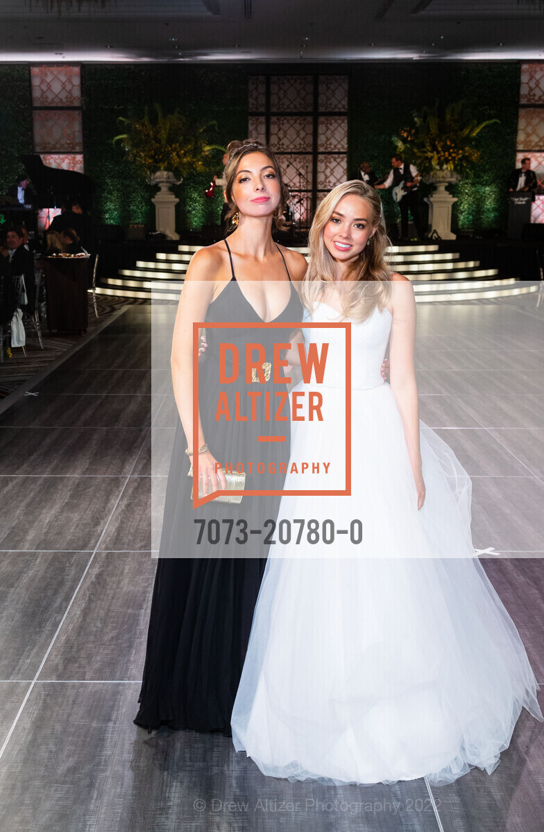 Chandler Moseley, Morgan Moseley, 2022 Debutante Ball, Westin St Francis, June 18th, 2022, Photo #7073-20780-0 Chandler Moseley, Morgan Moseley, Photo #7073-20780-0