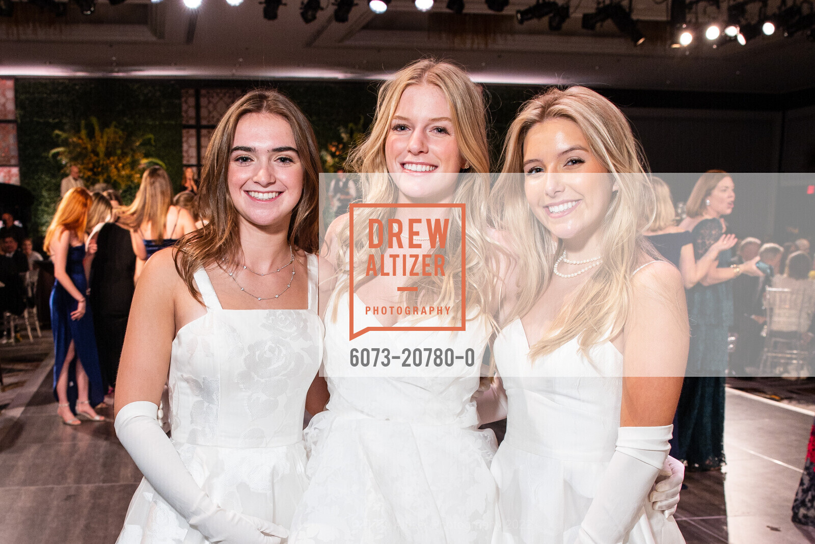 Alexandra Eisler, Eleanore Klingelhofer, Ashley McKinnon, Emily Brown, Photo #6073-20780-0