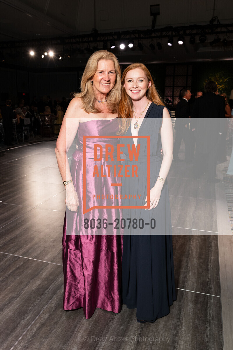 Jacqueline Erdman, Mackenzie Erdman, 2022 Debutante Ball, Westin St Francis, Photo #8036-20780-0 Jacqueline Erdman, Mackenzie Erdman, Photo #8036-20780-0