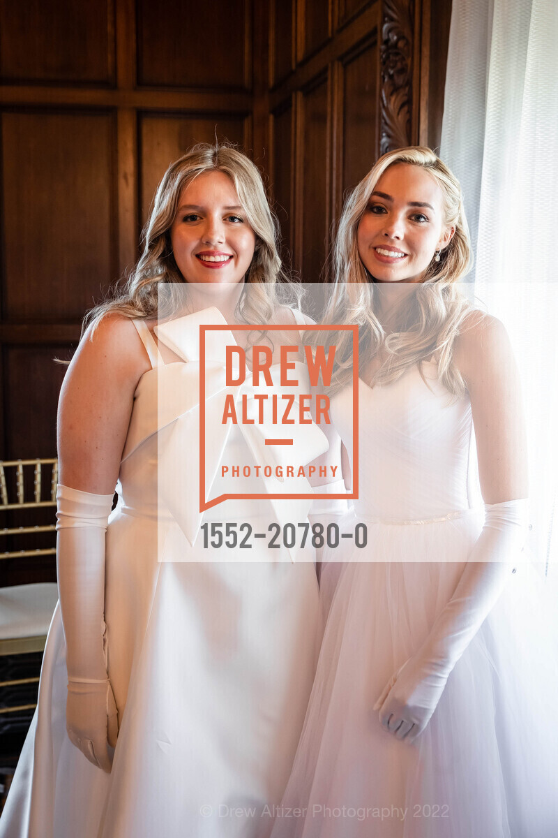 Taylor Elliott, Morgan Moseley, 2022 Debutante Ball, Westin St Francis, December 2nd, 2022, Photo #1552-20780-0 Taylor Elliott, Morgan Moseley, Photo #1552-20780-0