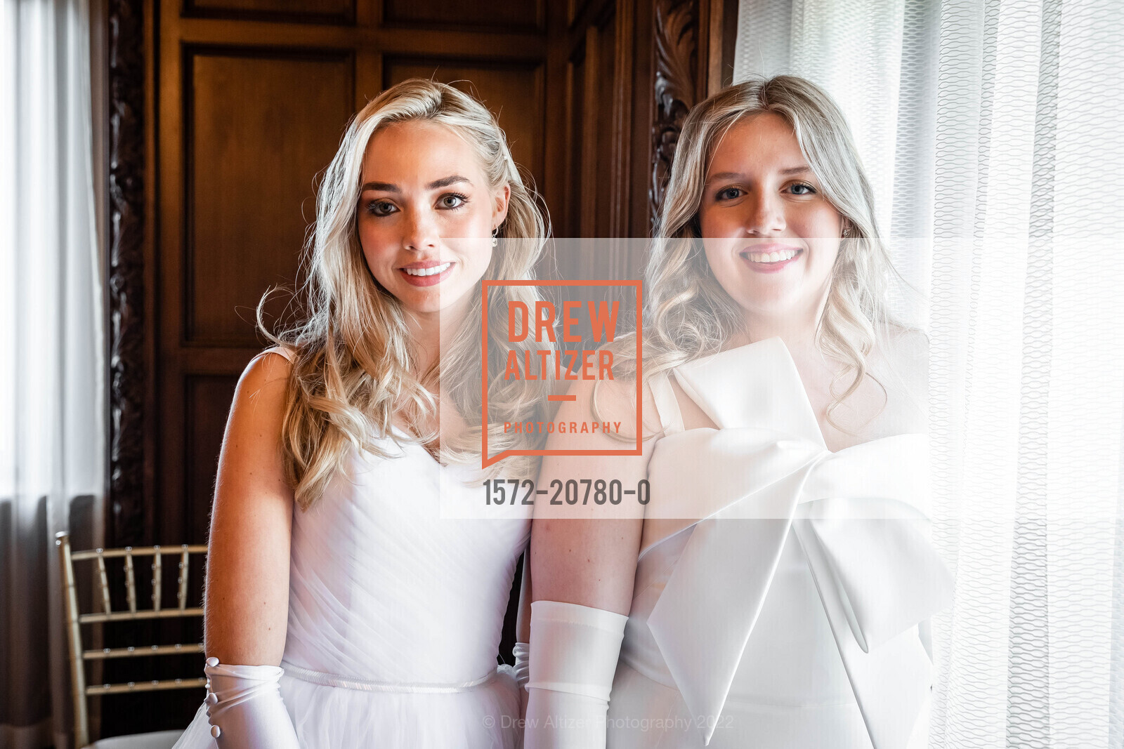 Morgan Moseley, Taylor Elliott, 2022 Debutante Ball, Westin St Francis, December 2nd, 2022, Photo #1572-20780-0 Morgan Moseley, Taylor Elliott, Photo #1572-20780-0
