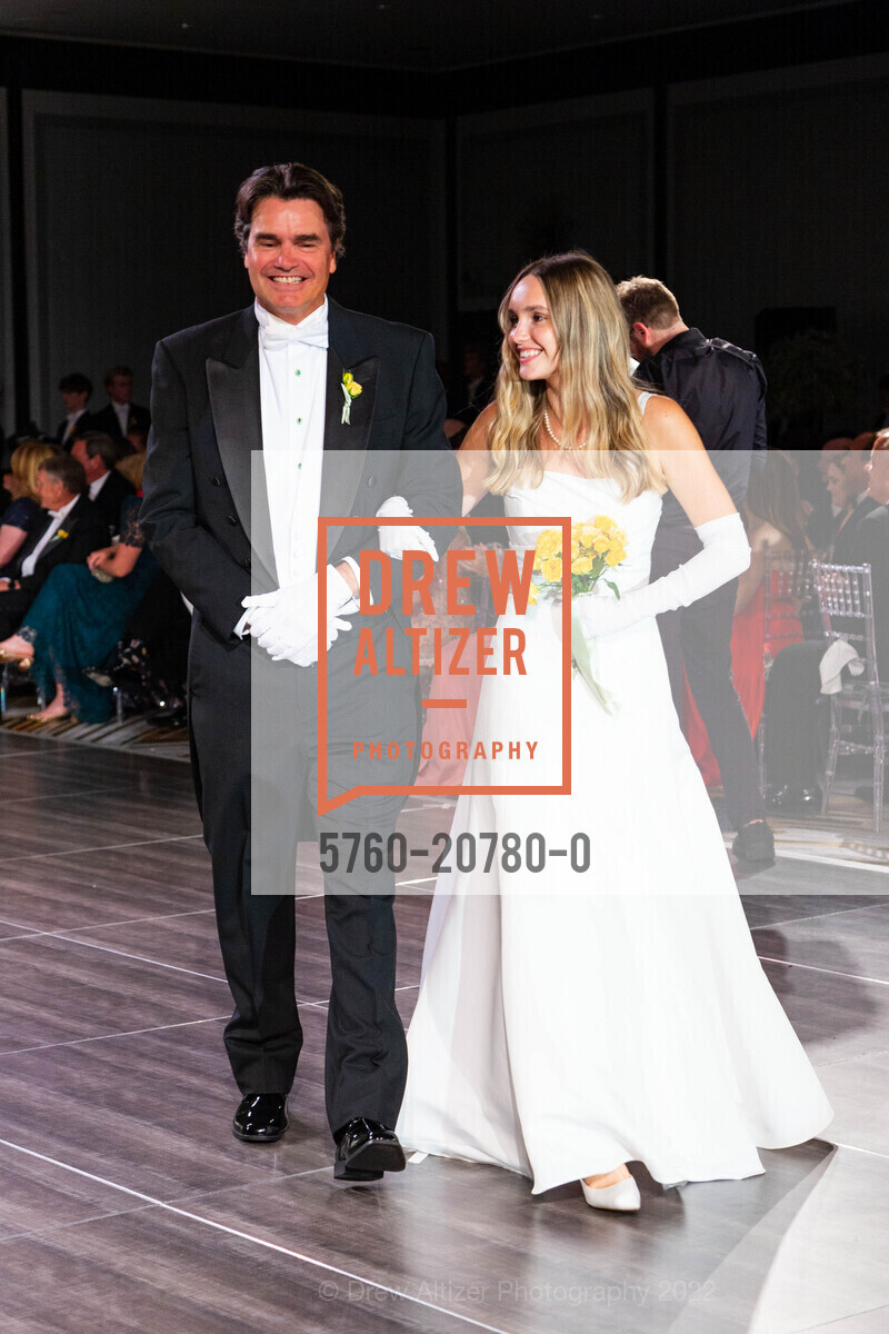Robin O'Connell, Brooke O'Connell, 2022 Debutante Ball, Westin St Francis, June 18th, 2022, Photo #5760-20780-0 Robin O'Connell, Brooke O'Connell, Photo #5760-20780-0