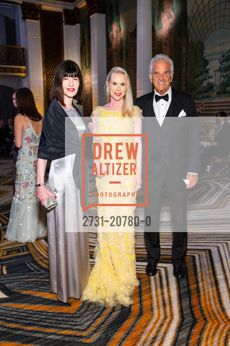 Holly Kully, Shannon Cronan, Leonard Kully, 2022 Debutante Ball, Westin St Francis, June 18th, 2022, Photo #2731-20780-0 Holly Kully, Shannon Cronan, Leonard Kully, Photo #2731-20780-0