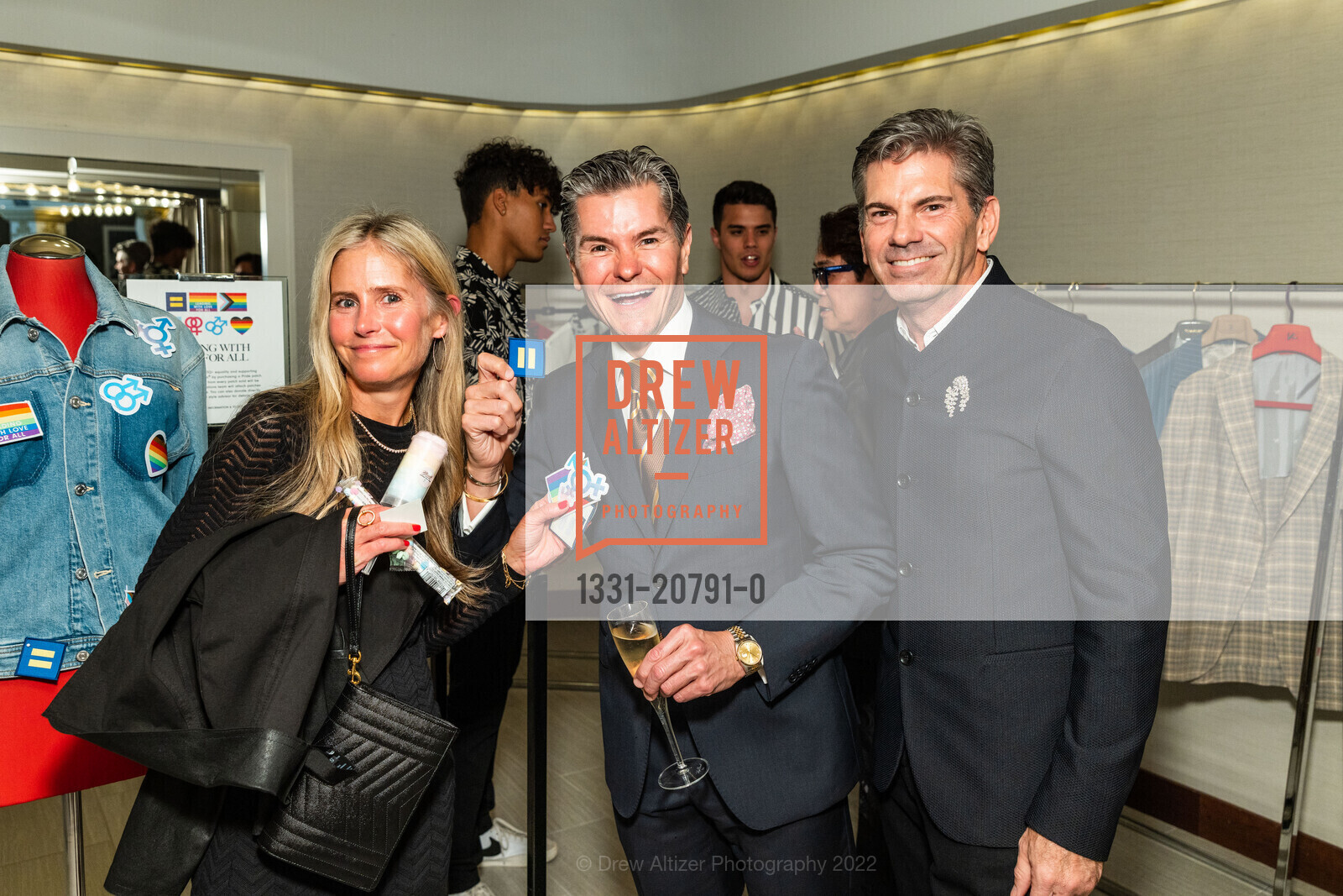 Linda Hughes, Chris Meza, Patrick Brown, The Battery x Neiman Marcus Pride 2022, Neiman Marcus, The Rotunda, June 30th, 2022, Photo #1331-20791-0 Linda Hughes, Chris Meza, Patrick Brown, Photo #1331-20791-0