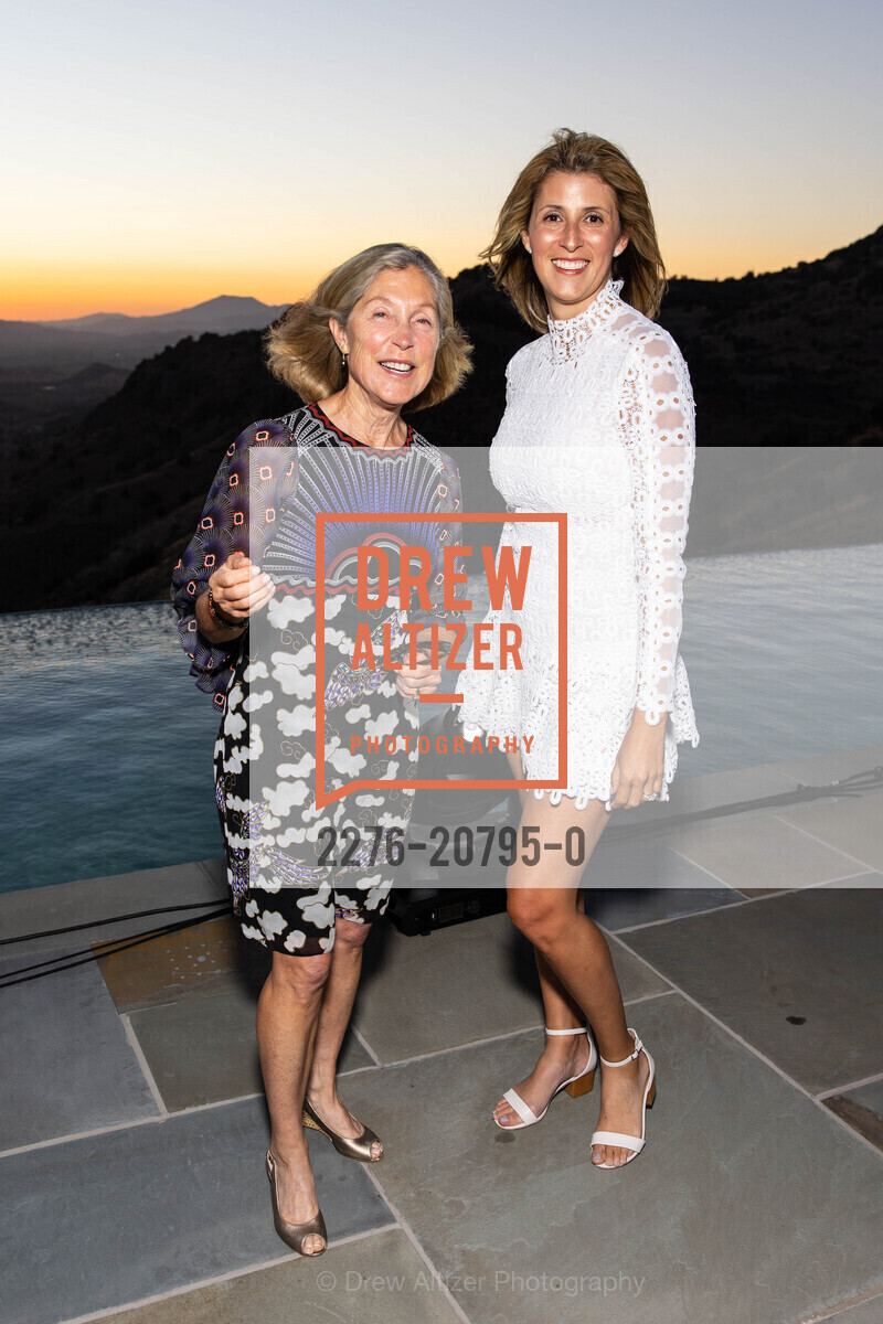 Janet Trefethen, Laura Gazi, The Founder's Dinner in support of Festival Napa Valley 2022, Private Residence. Private Residence, Photo #2276-20795-0 Janet Trefethen, Laura Gazi, Photo #2276-20795-0