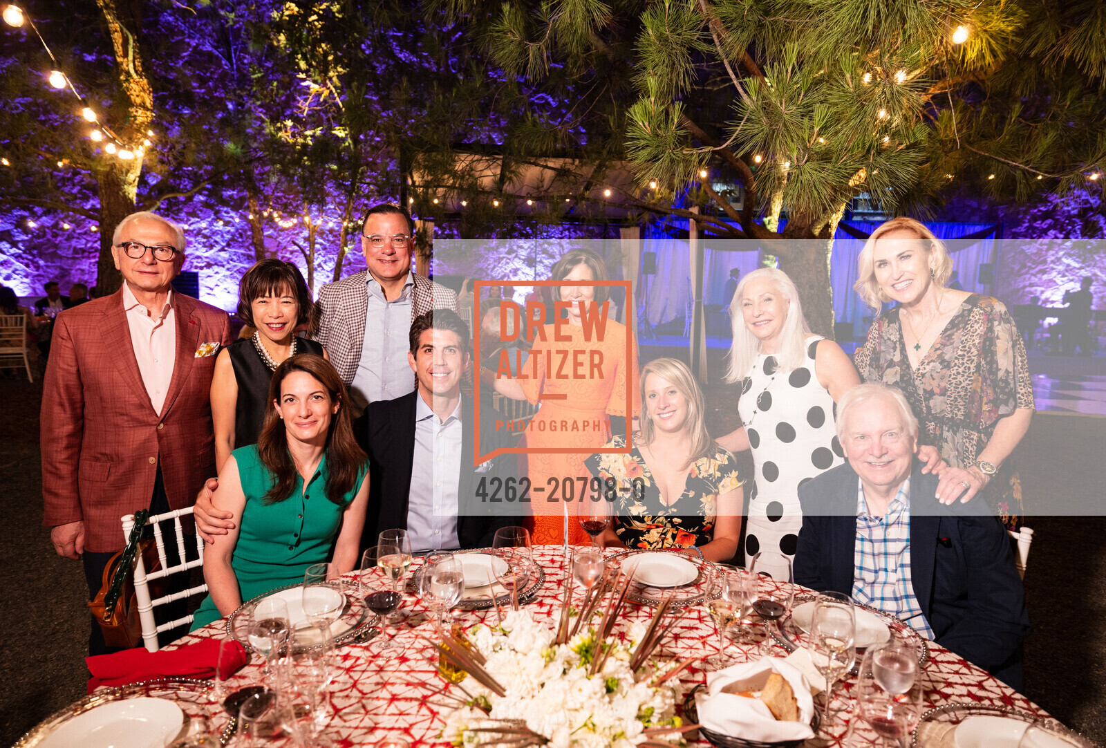 Margaret Mak, Elizabeth Nunez, Francisco Nunez, Kellie Abreu, Leslie Gibin, Festival Napa Valley an Evening at CIA Coppia and Quintessa Winery, Napa Valley, Photo #4262-20798-0 Margaret Mak, Elizabeth Nunez, Francisco Nunez, Kellie Abreu, Leslie Gibin, Photo #4262-20798-0