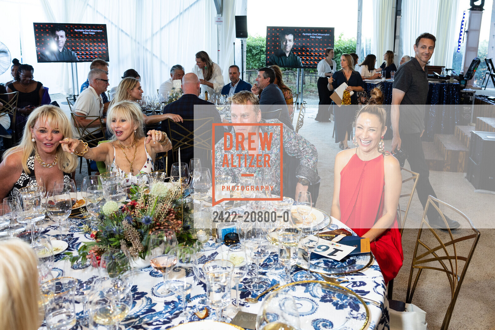 Trish Stephens, Irina Yartseva, Chris Ashworth, Veronica Ashworth, Arts for All Gala at Festival Napa Valley featuring Trisha Yearwood, Nickel + Nickel, July 17th, 2022, Photo #2422-20800-0 Trish Stephens, Irina Yartseva, Chris Ashworth, Veronica Ashworth, Photo #2422-20800-0
