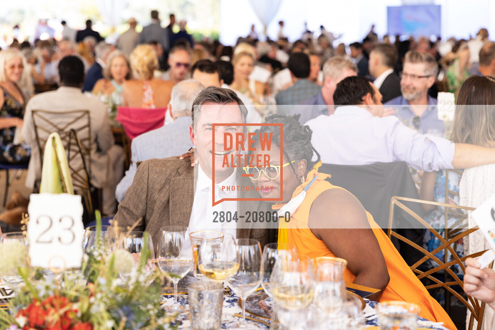George MacDonald, J'nai Gaither, Arts for All Gala at Festival Napa Valley featuring Trisha Yearwood, Nickel + Nickel, July 17th, 2022, Photo #2804-20800-0 George MacDonald, J'nai Gaither, Photo #2804-20800-0