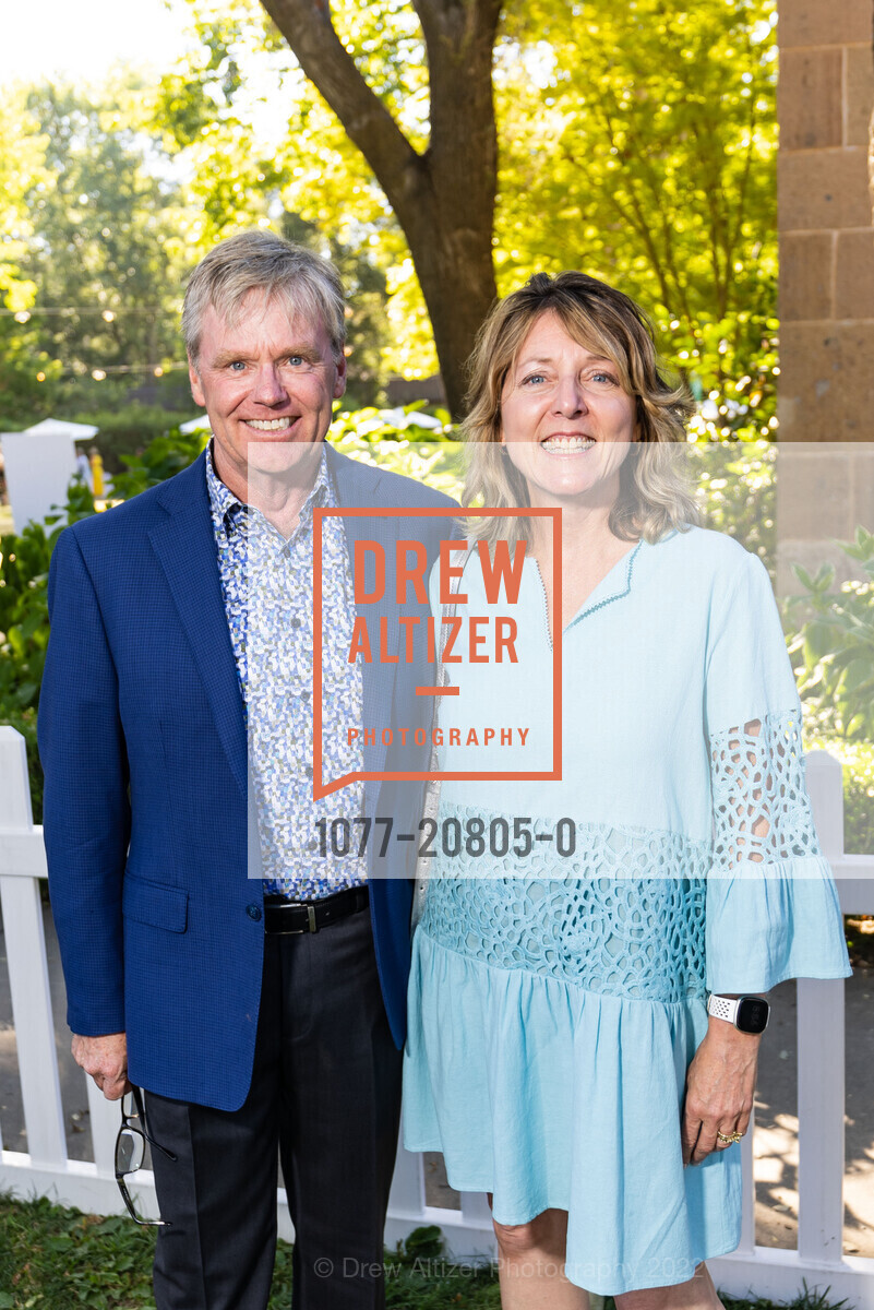 Jim Sweeney, Tracy Sweeney, A Night at the Ballet: From Tchaikovsky to the Rolling Stones presented by Festival Napa Valley, Napa Valley, July 21st, 2022, Photo #1077-20805-0 Jim Sweeney, Tracy Sweeney, Photo #1077-20805-0