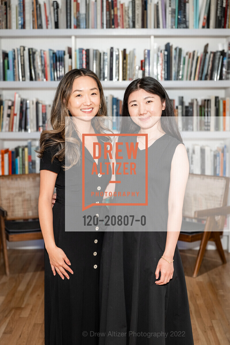 Hana Chung, Di Liu, Brice Guilbert at Pace Gallery, Pace Gallery, July 20th, 2022, Photo #120-20807-0 Hana Chung, Di Liu, Photo #120-20807-0