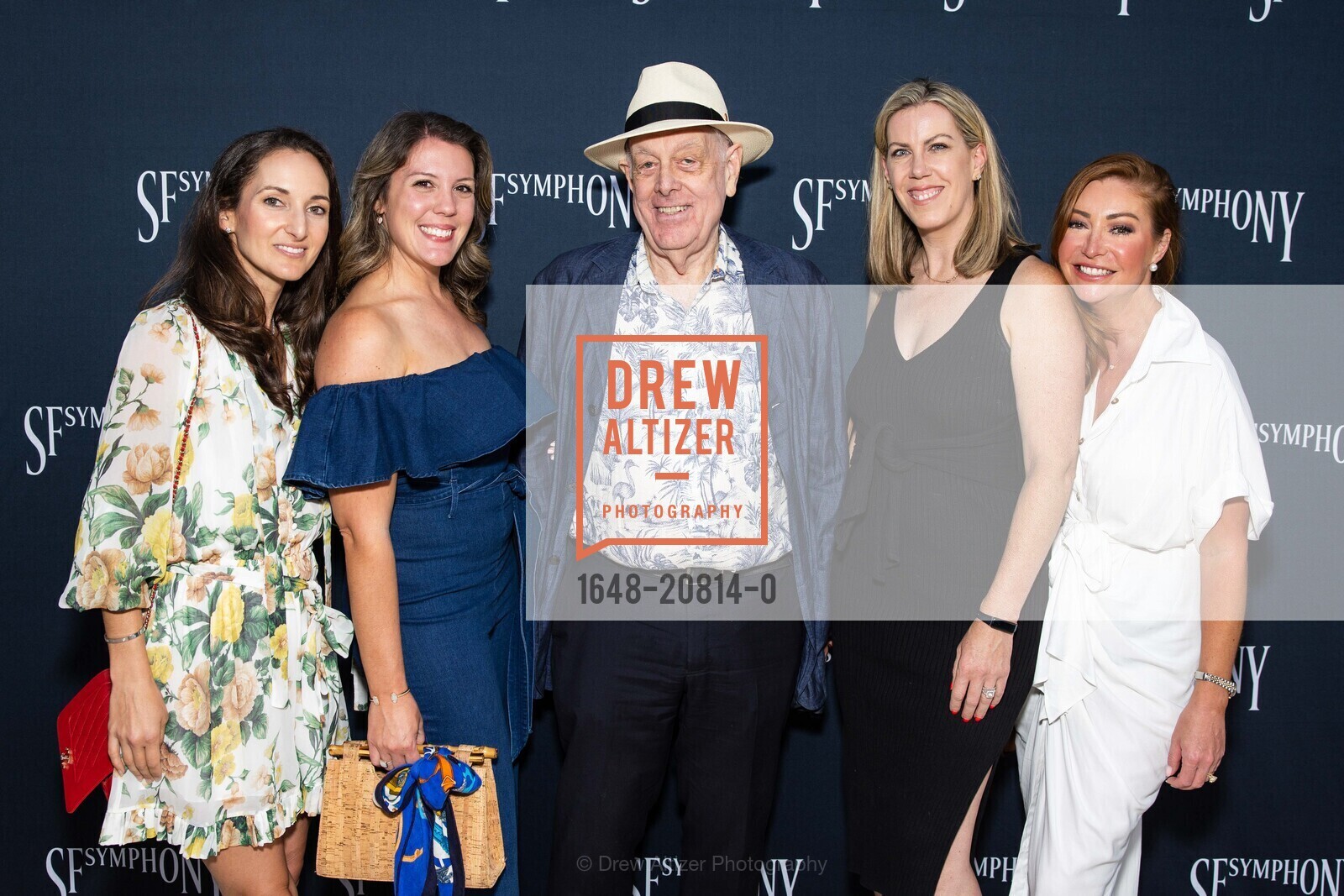 Meredith Tan, Kari Lincks Coomans, Bill Armstrong, Lauren Erickson, Whitney Matagrano, San Francisco Symphony Opening Night Launch Party, Private Res, Photo #1648-20814-0 Meredith Tan, Kari Lincks Coomans, Bill Armstrong, Lauren Erickson, Whitney Matagrano, Photo #1648-20814-0