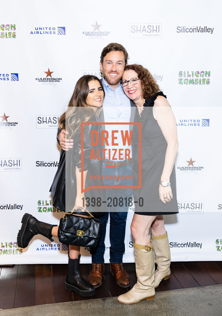 Sandra Larson, Nick Larson, Carrie Davis, Garrison Brothers x Modern Luxury Power Players, Shashi Hotel Mountain View, an Urban Resort, August 4th, 2022, Photo #1398-20818-0 Sandra Larson, Nick Larson, Carrie Davis, Photo #1398-20818-0