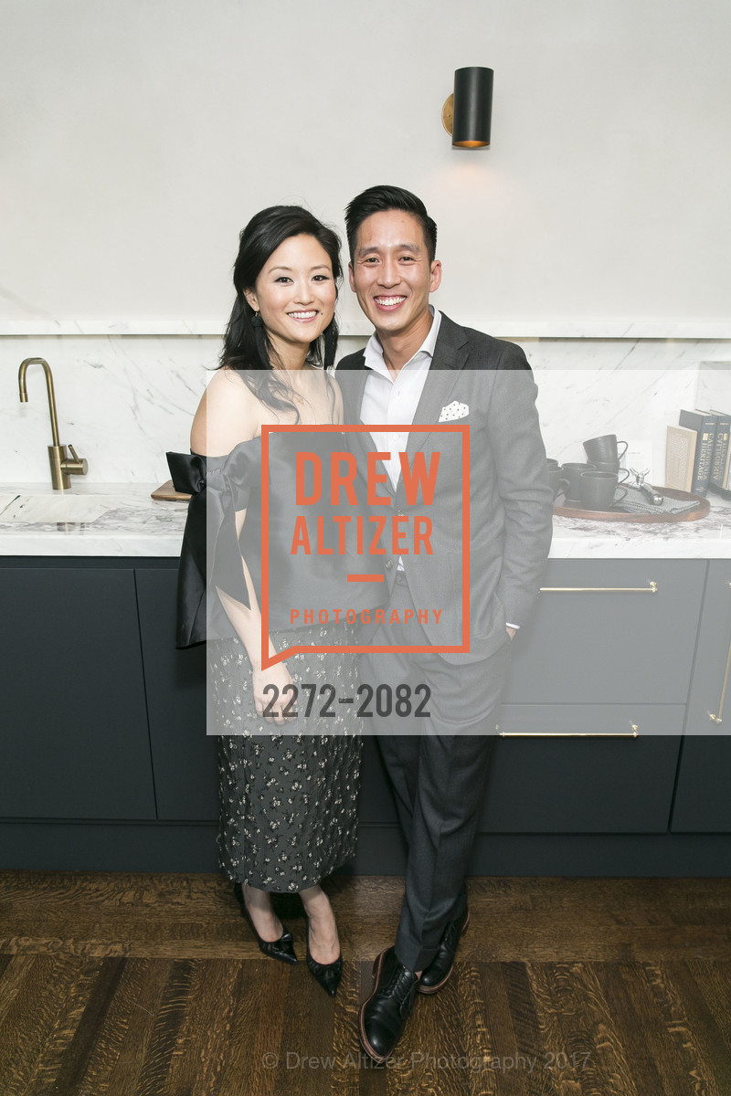 Catherine Kwong, Brian Kwong, Photo #2272-2082