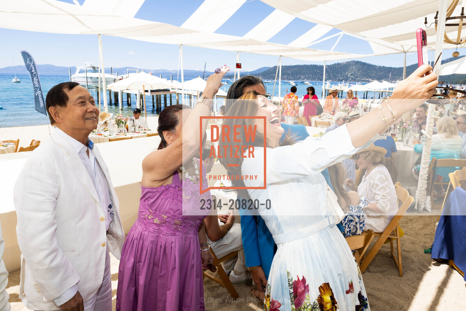 Tony Yeung, Eileen Yeung, Armity Simon, Gustavo Tabares, Saks Fifth Avenue x Oscar De La Renta fashion show Benefitting The League to Save Lake Tahoe, Lake Tahoe, August 6th, 2022, Photo #2314-20820-0 Tony Yeung, Eileen Yeung, Armity Simon, Gustavo Tabares, Photo #2314-20820-0