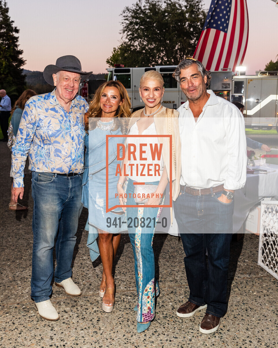 Bill Armstrong, Claudia Ross, Navid Armstrong, Keith Ross, Denim & Diamonds presented by The First Responder's Fund, Raymond Vineyards, August 6th, 2022, Photo #941-20821-0 Bill Armstrong, Claudia Ross, Navid Armstrong, Keith Ross, Photo #941-20821-0