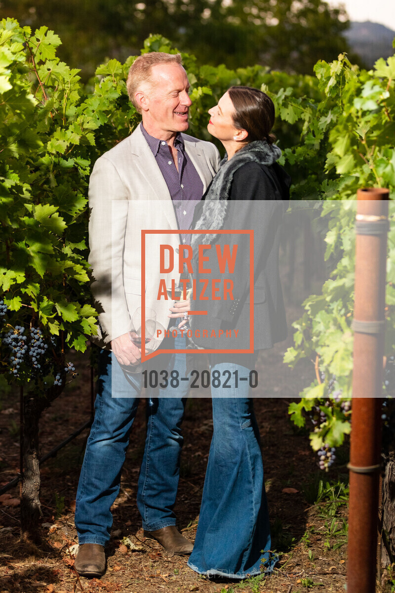 Scott Cole, Diana Cole, Denim & Diamonds presented by The First Responder's Fund, Raymond Vineyards, August 6th, 2022, Photo #1038-20821-0 Scott Cole, Diana Cole, Photo #1038-20821-0