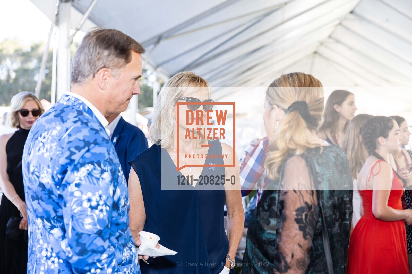 Tom Stepien, Barbara Varseveld, Carolyn Rogers, Menlo Horse Show 50th Anniversary Golden Gala, Menlo Circus Club, August 12th, 2022, Photo #1211-20825-0 Tom Stepien, Barbara Varseveld, Carolyn Rogers, Photo #1211-20825-0