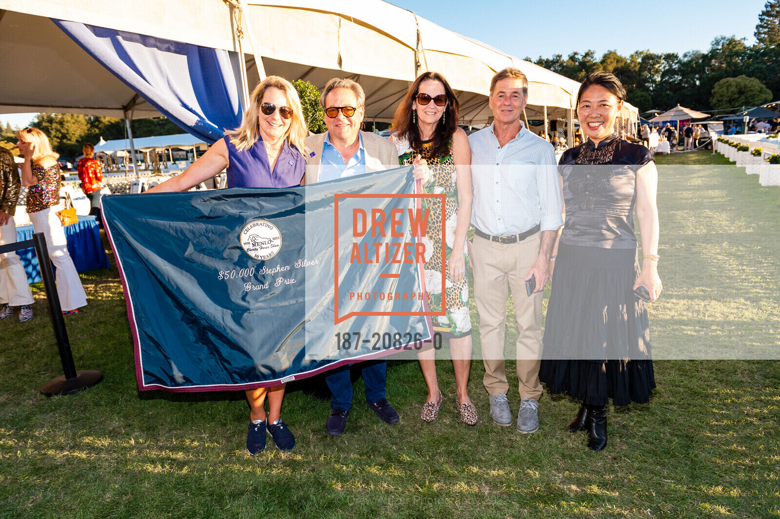 Jeff Skover, Catherine Harvey, Stephen Silver, Connie Silver, Stephen Silver $50,000 Grand Prix, Menlo Circus Club, August 13th, 2022, Photo #187-20826-0 Jeff Skover, Catherine Harvey, Stephen Silver, Connie Silver, Photo #187-20826-0