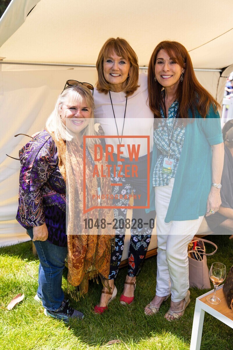 Mona Muscat, Rhonda Johnson, Terry Ritz, Stern Grove's Big Picnic 2022, Sigmund Stern Grove, August 14th, 2022, Photo #1048-20828-0 Mona Muscat, Rhonda Johnson, Terry Ritz, Photo #1048-20828-0