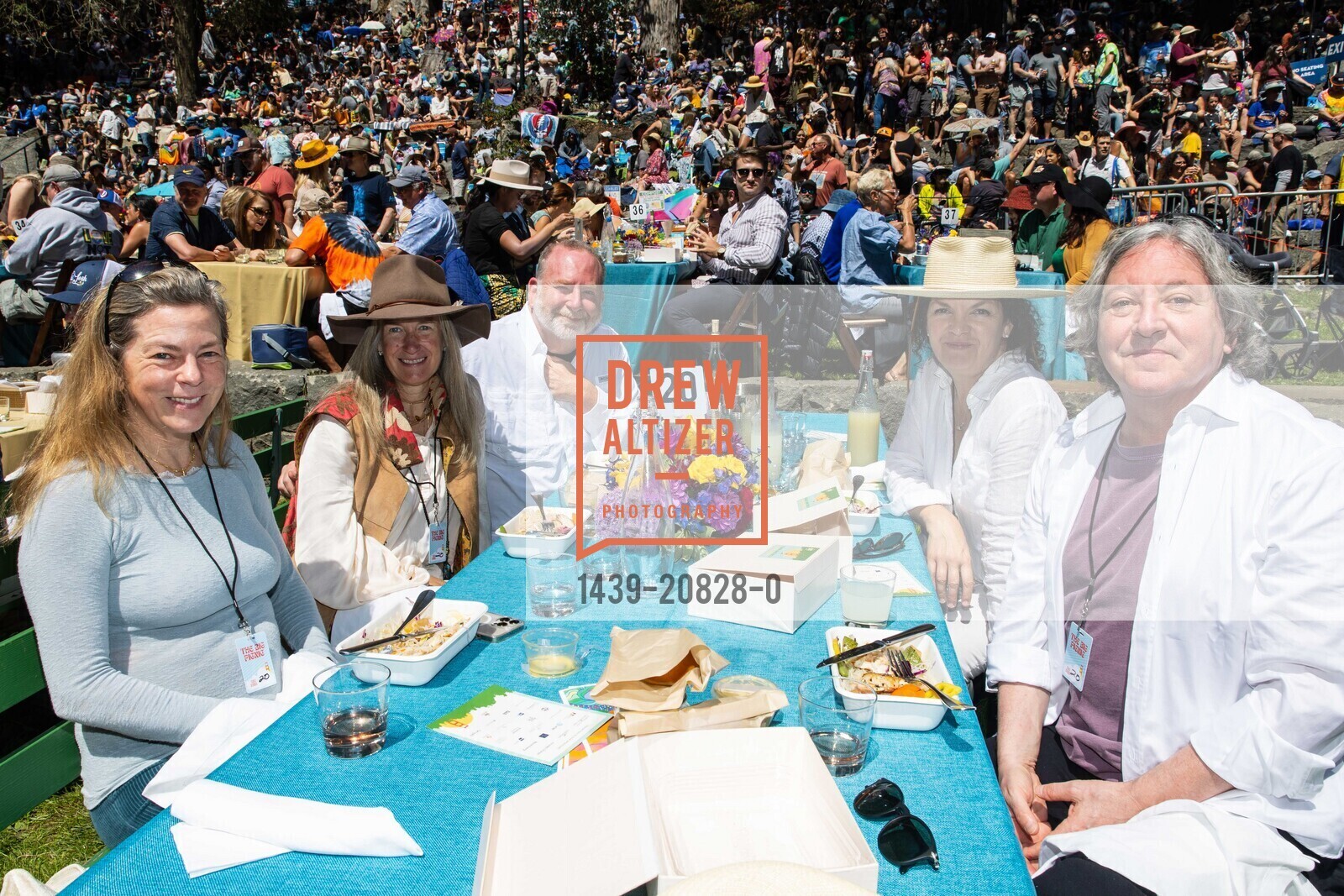 Karen Pritzker, Janice Hernden, Jon Hornick, Natalie Nesser, Dan Pritzker, Stern Grove's Big Picnic 2022, Sigmund Stern Grove, August 14th, 2022, Photo #1439-20828-0 Karen Pritzker, Janice Hernden, Jon Hornick, Natalie Nesser, Dan Pritzker, Photo #1439-20828-0