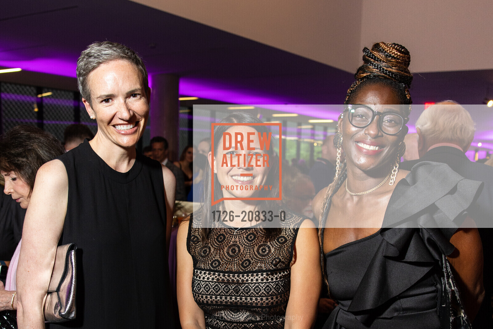 Emily Beeny, Isabela Lores-Chavez, Courtney Jones, FAMSF Ramses Donor Opening Night 2022, DeYoung Museum. 50 Hagiwara Tea Garden Dr, San Francisco, CA 94118, Photo #1726-20833-0 Emily Beeny, Isabela Lores-Chavez, Courtney Jones, Photo #1726-20833-0