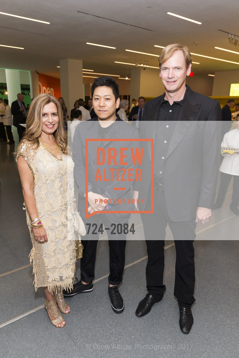 Ivette Esserman, Kohei Nawa, Chuck Esserman, SFMOMA Birthday Bash, SFMOMA. 151 Third St, April 26th, 2017, Photo #724-2084 Ivette Esserman, Kohei Nawa, Chuck Esserman, Photo #724-2084