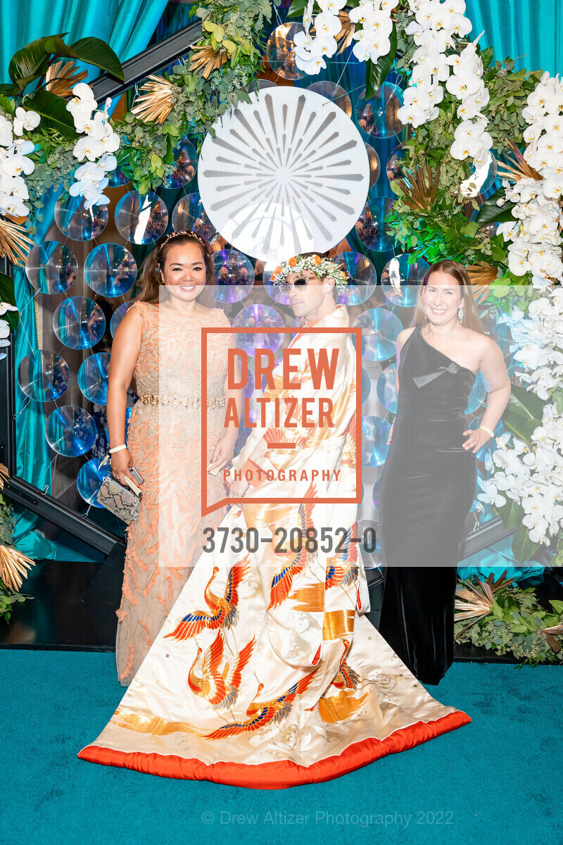 Vivian Tero, Talon Storm, Kalla Vieaux, San Francisco Opera The Centennial Celebration, San Francisco Opera, September 9th, 2022, Photo #3730-20852-0 Vivian Tero, Talon Storm, Kalla Vieaux, Photo #3730-20852-0