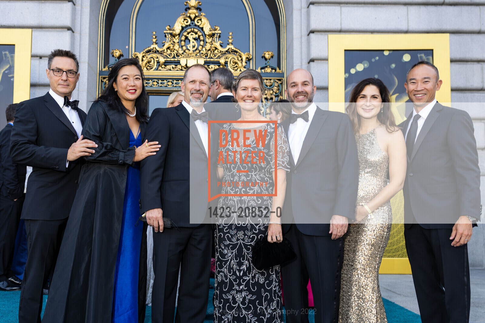 Christophe Mallard, Samantha Wang, Jeff Woppler, Kira Woppler, Daniel Frank, Mina Frank, Dennis Yang, San Francisco Opera The Centennial Celebration, San Francisco Opera, September 9th, 2022, Photo #1423-20852-0 Christophe Mallard, Samantha Wang, Jeff Woppler, Kira Woppler, Daniel Frank, Mina Frank, Dennis Yang, Photo #1423-20852-0