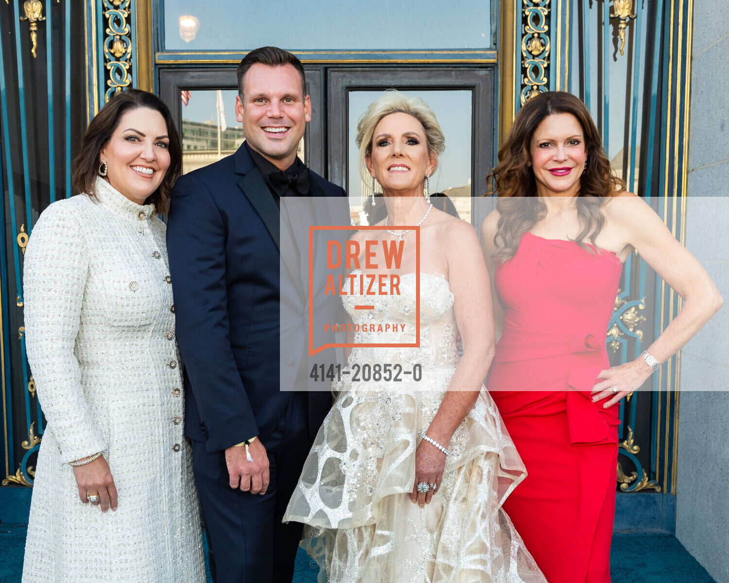 Meredith Braun, Joshua Morgan, Lori Chipps, Terri O'Brien, San Francisco Opera The Centennial Celebration, San Francisco Opera, September 9th, 2022, Photo #4141-20852-0 Meredith Braun, Joshua Morgan, Lori Chipps, Terri O'Brien, Photo #4141-20852-0