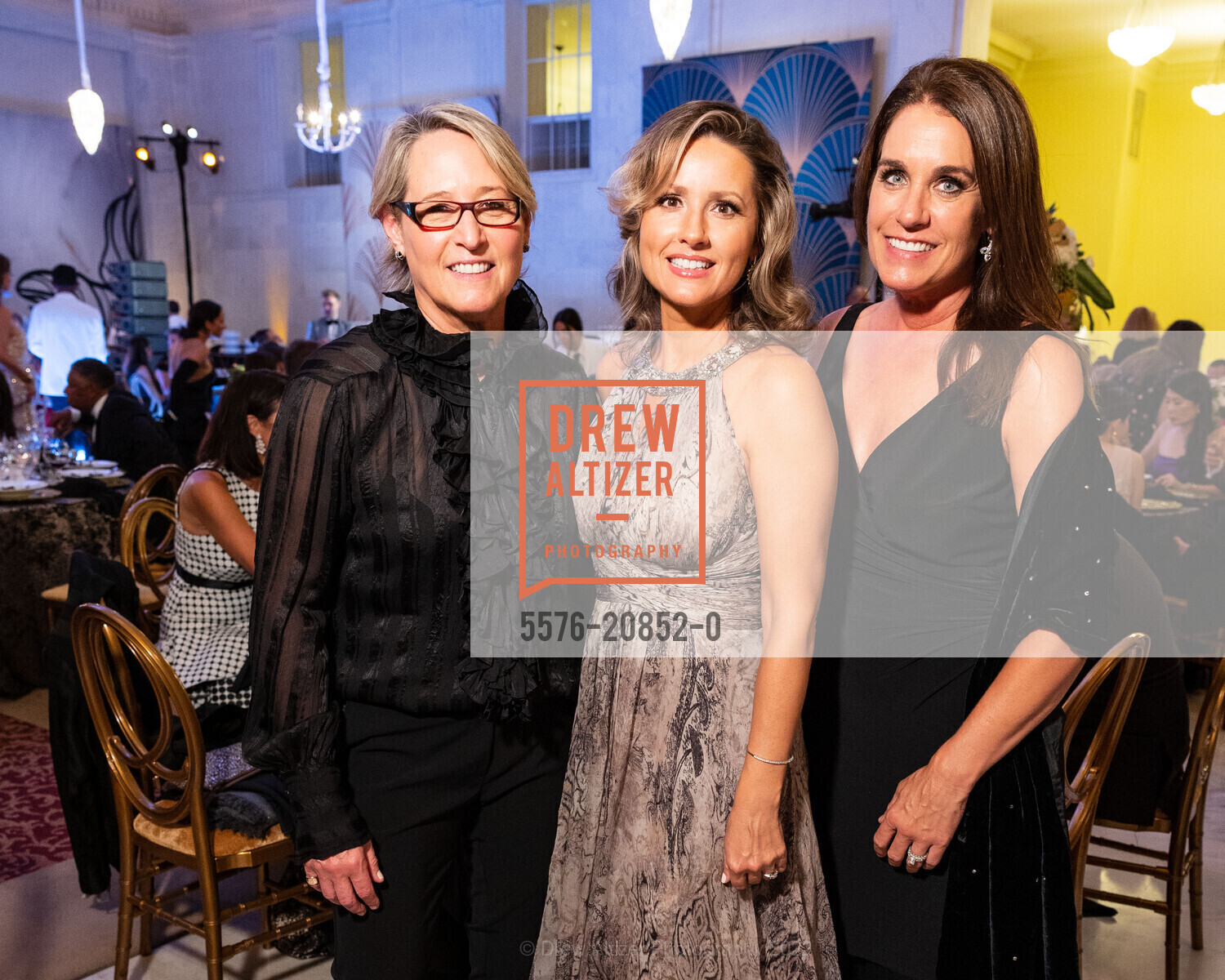 Jodi Goodman, Michelle Goodman, Kelly O'Brien, San Francisco Opera The Centennial Celebration, San Francisco Opera, September 9th, 2022, Photo #5576-20852-0 Jodi Goodman, Michelle Goodman, Kelly O'Brien, Photo #5576-20852-0