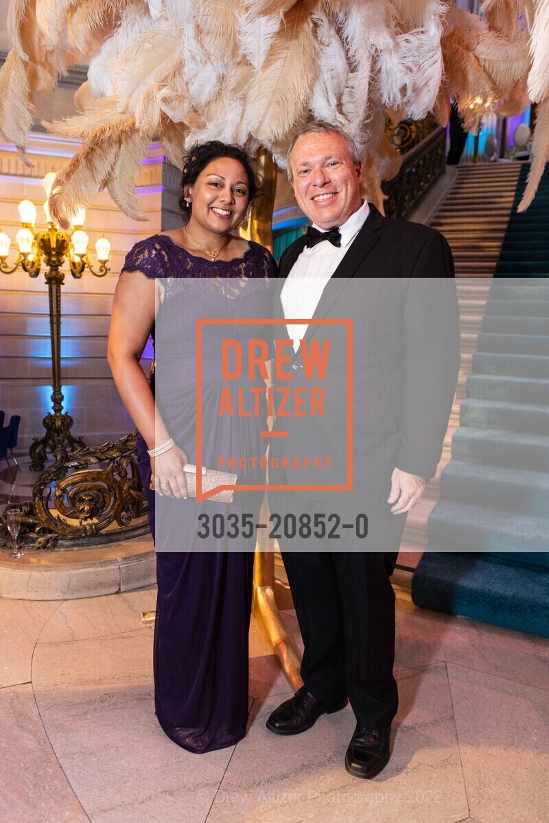 Geeta Lyon, Chris Lyon, San Francisco Opera The Centennial Celebration, San Francisco Opera, September 9th, 2022, Photo #3035-20852-0 Geeta Lyon, Chris Lyon, Photo #3035-20852-0