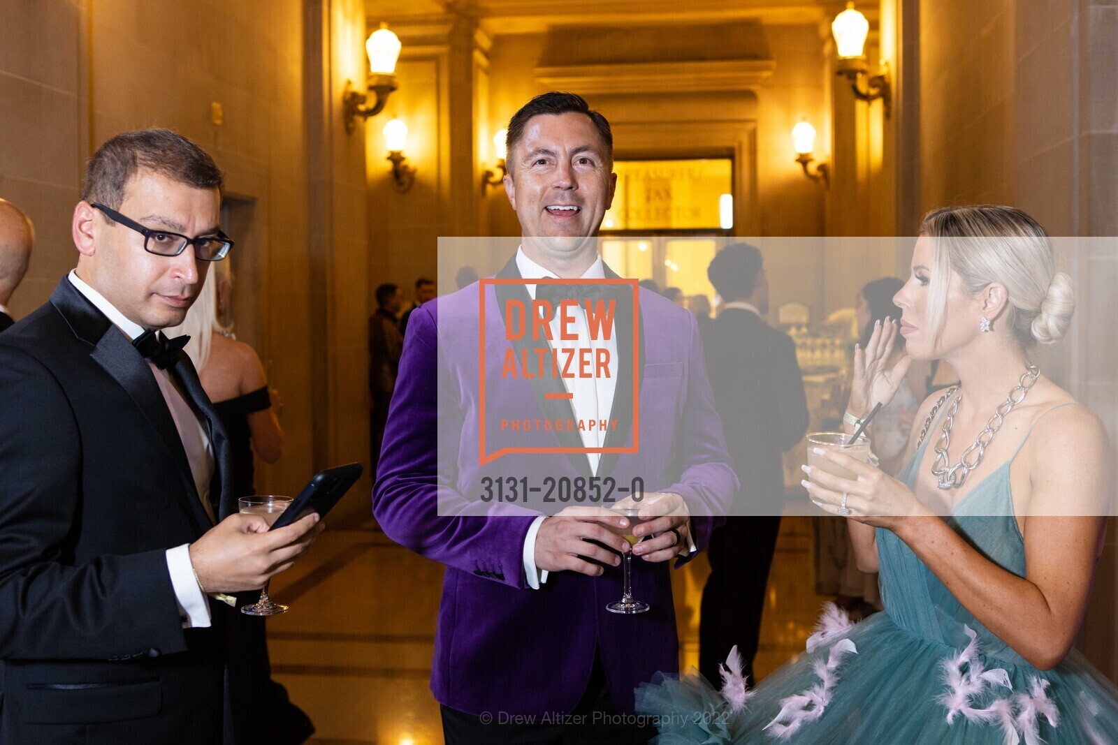 Ahmet Kusoglu, Joshua Szarek, Cristin Szarek, San Francisco Opera The Centennial Celebration, San Francisco Opera, September 9th, 2022, Photo #3131-20852-0 Ahmet Kusoglu, Joshua Szarek, Cristin Szarek, Photo #3131-20852-0