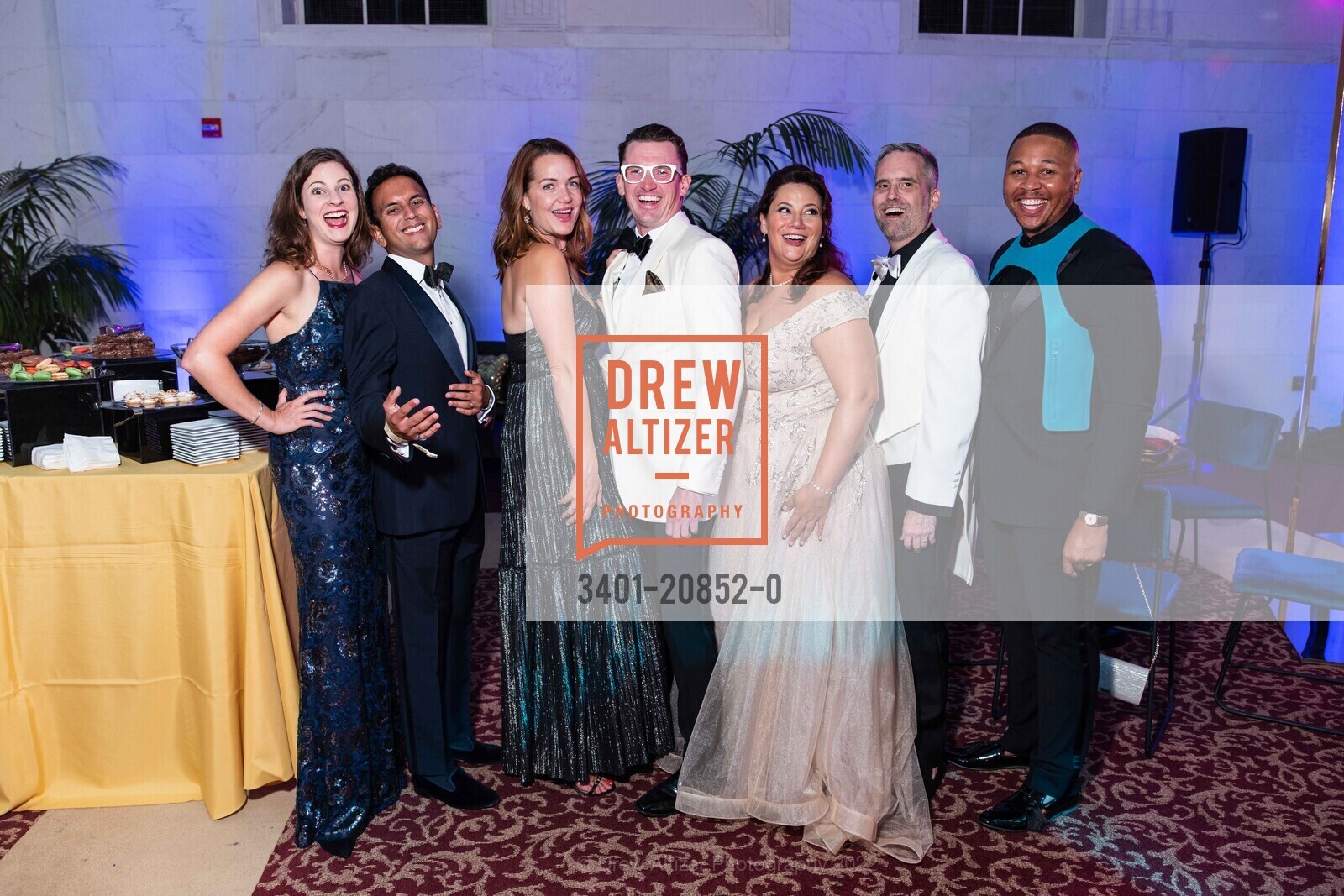 Courtney Damji, Arif Damji, Julia Karr, Alex Jakle, Xanadu Bruggers, Jonathan Dant, Keith Cantrelle, San Francisco Opera The Centennial Celebration, San Francisco Opera, September 9th, 2022, Photo #3401-20852-0 Courtney Damji, Arif Damji, Julia Karr, Alex Jakle, Xanadu Bruggers, Jonathan Dant, Keith Cantrelle, Photo #3401-20852-0