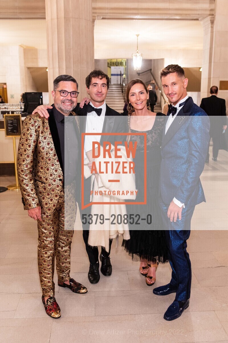 Jerome Guillen, Mason Bates, Jamie Bates, Jeremy Gallaher, San Francisco Opera The Centennial Celebration, San Francisco Opera, September 9th, 2022, Photo #5379-20852-0 Jerome Guillen, Mason Bates, Jamie Bates, Jeremy Gallaher, Photo #5379-20852-0