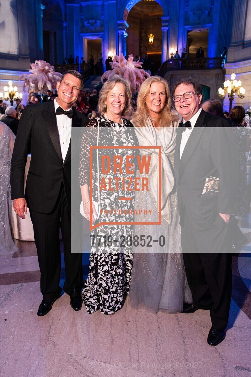 Ed Poole, Lynn Poole, Jackie Erdman, Christian Erdman, San Francisco Opera The Centennial Celebration, San Francisco Opera, September 9th, 2022, Photo #7719-20852-0 Ed Poole, Lynn Poole, Jackie Erdman, Christian Erdman, Photo #7719-20852-0