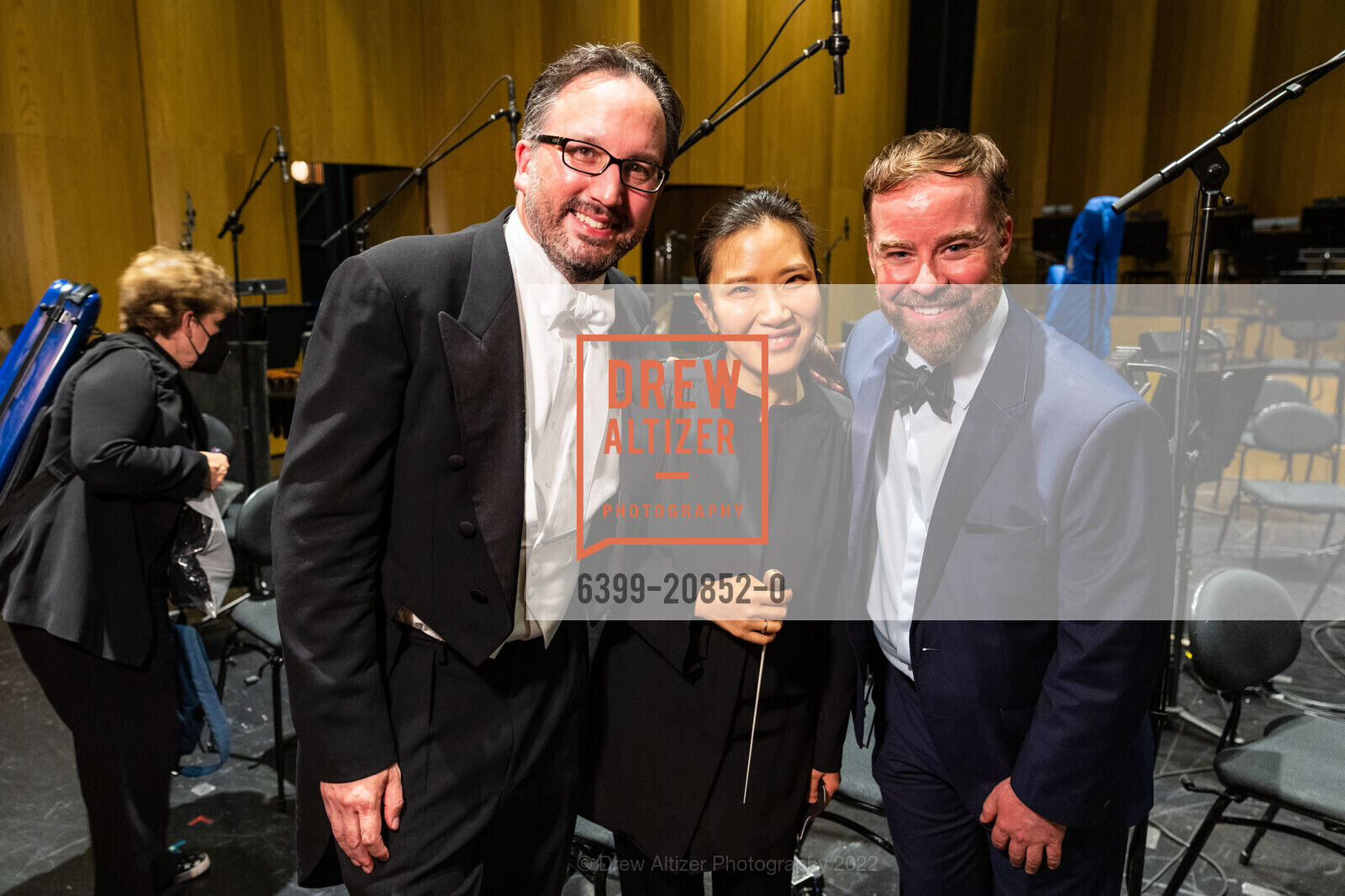 Matthew Shilvock, Eun Sun Kim, Gregory Henkel, Photo #6399-20852-0