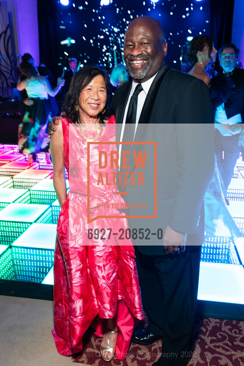Melinda Yee Franklin, Dennis Franklin, San Francisco Opera The Centennial Celebration, San Francisco Opera, September 9th, 2022, Photo #6927-20852-0 Melinda Yee Franklin, Dennis Franklin, Photo #6927-20852-0