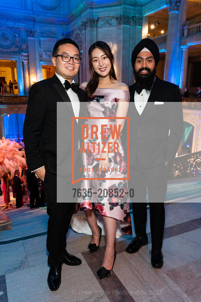 Omar Guo, Susie Lee, Gaurav Singh, San Francisco Opera The Centennial Celebration, San Francisco Opera, September 9th, 2022, Photo #7635-20852-0 Omar Guo, Susie Lee, Gaurav Singh, Photo #7635-20852-0