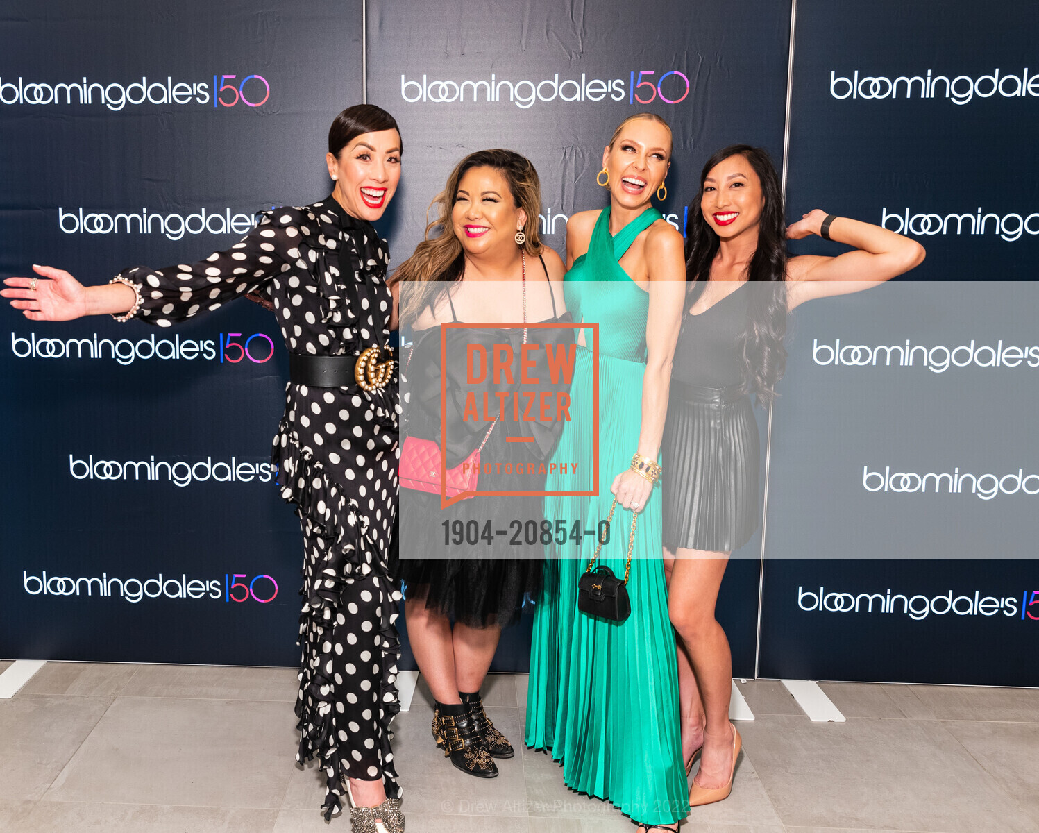 Suzanne Chu, Lauren Magboo, Veronica Levy, Abry Gomez, Photo #1904-20854-0