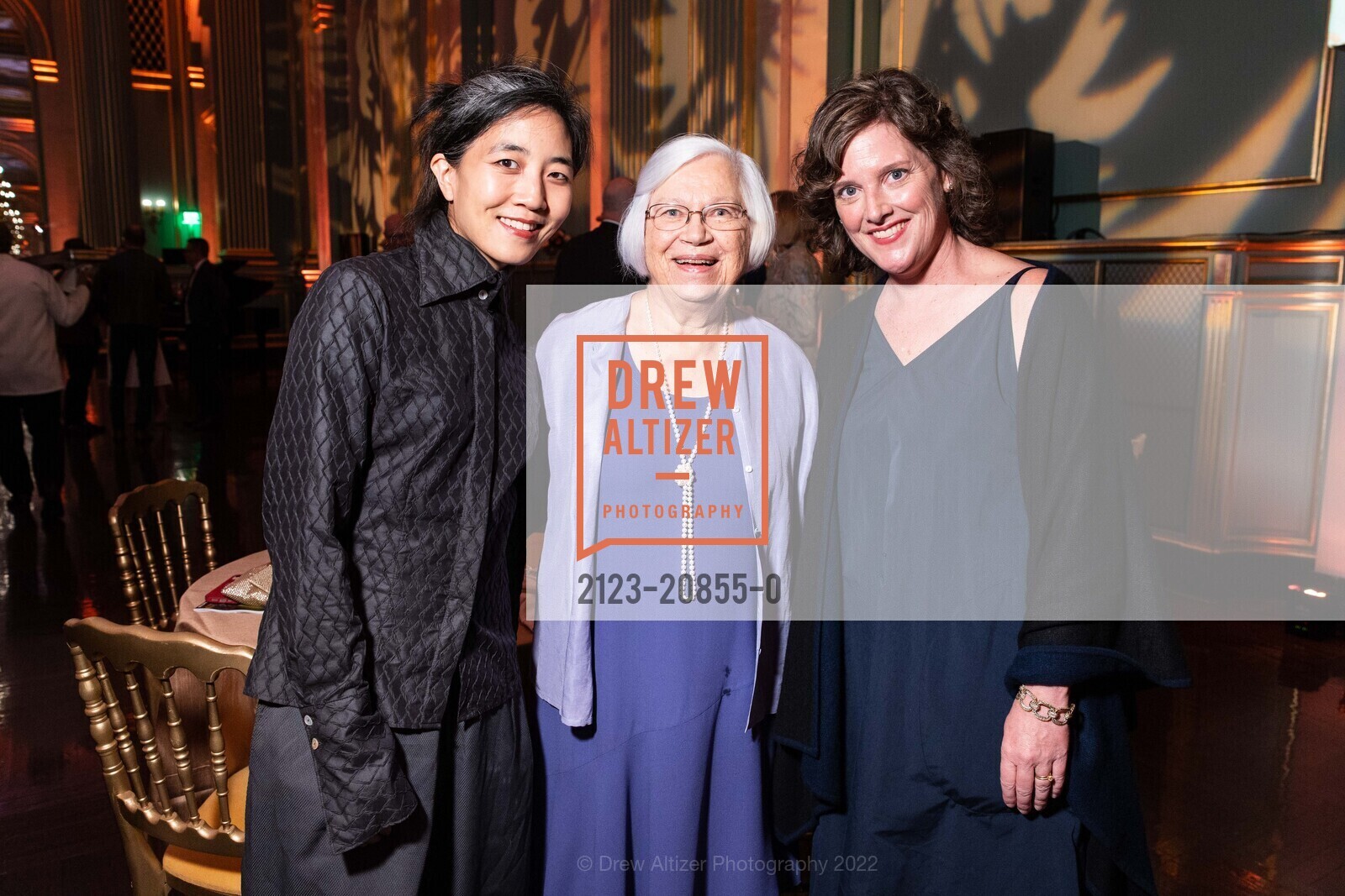 Mimi Lien, Karin Eames, Elkhanah Pulitzer, San Francisco Opera World Premier of Antony and Cleopatra, San Francisco Opera House. 301 Van Ness Ave, San Francisco, CA 94102, September 10th, 2022, Photo #2123-20855-0 Mimi Lien, Karin Eames, Elkhanah Pulitzer, Photo #2123-20855-0